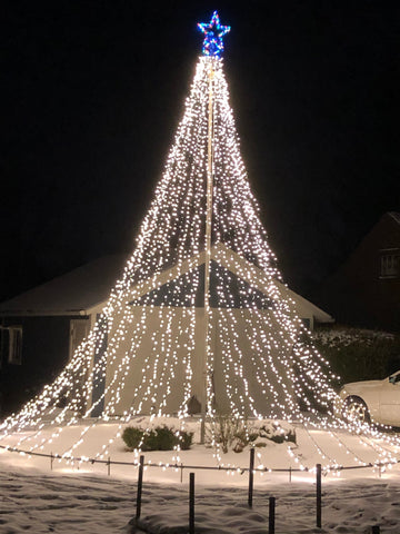 FLAGPOLE CHRISTMAS TREE MAGIC!